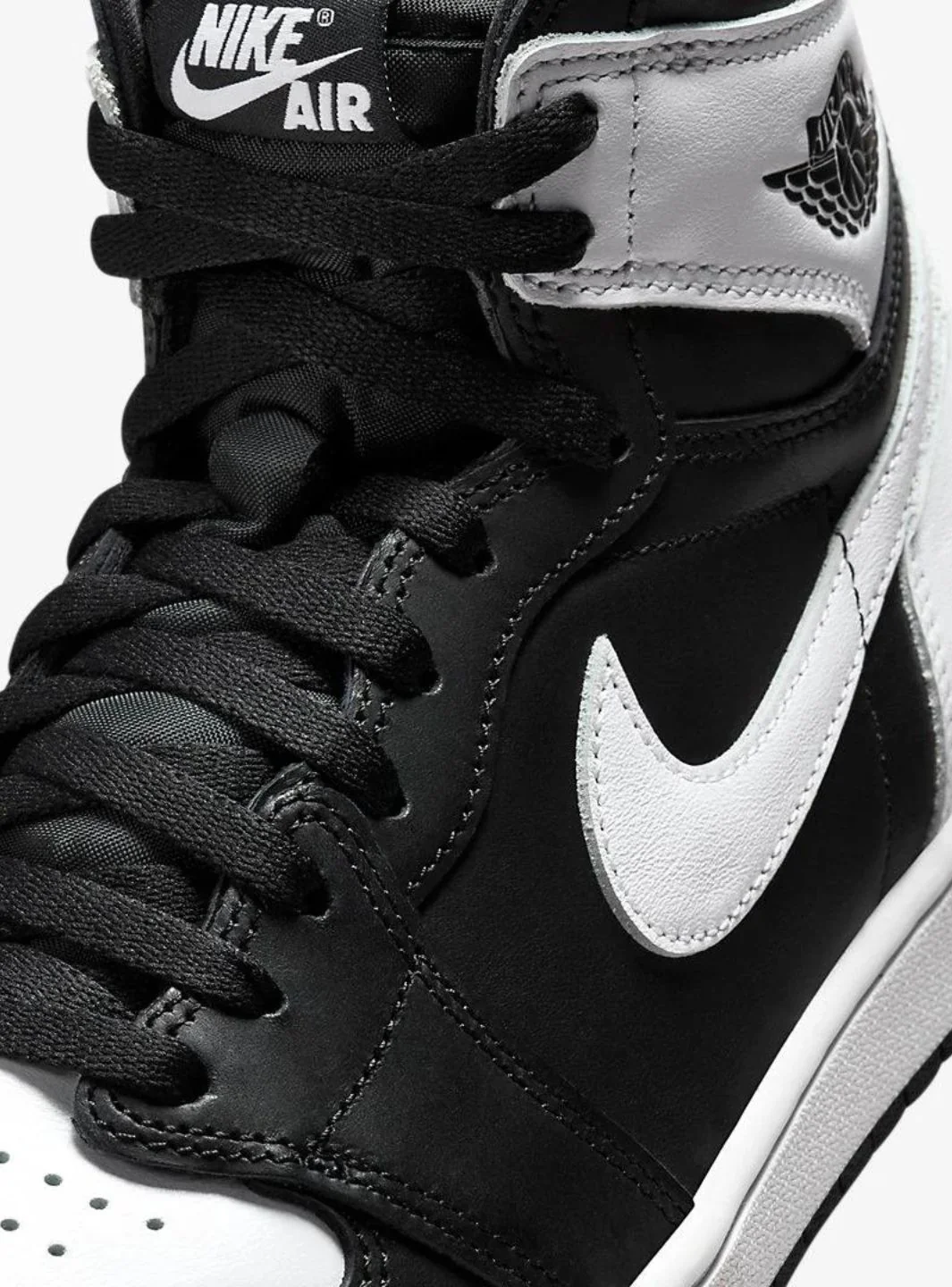 Air Jordan 1 Retro High OG Black White - Image 5