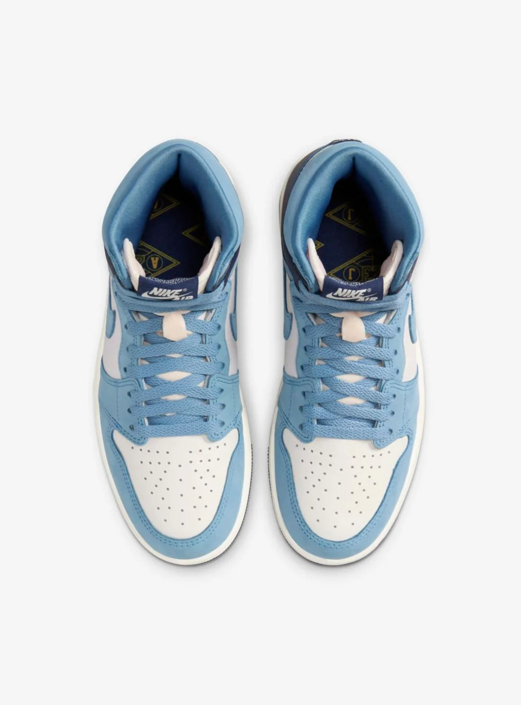 Air Jordan 1 High OG First in Flight - Image 4