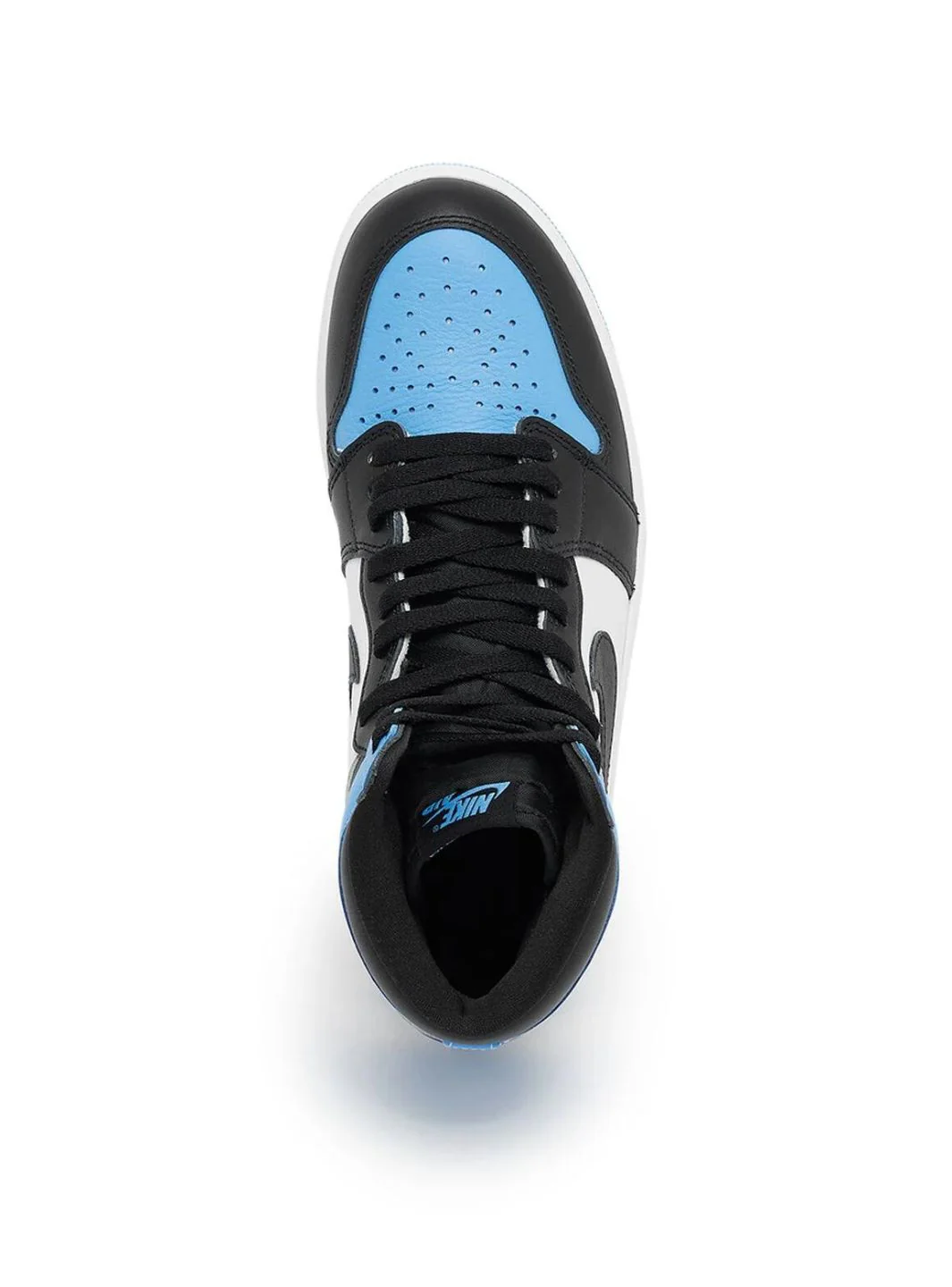 Air Jordan 1 Retro High OG UNC Toe - Image 4
