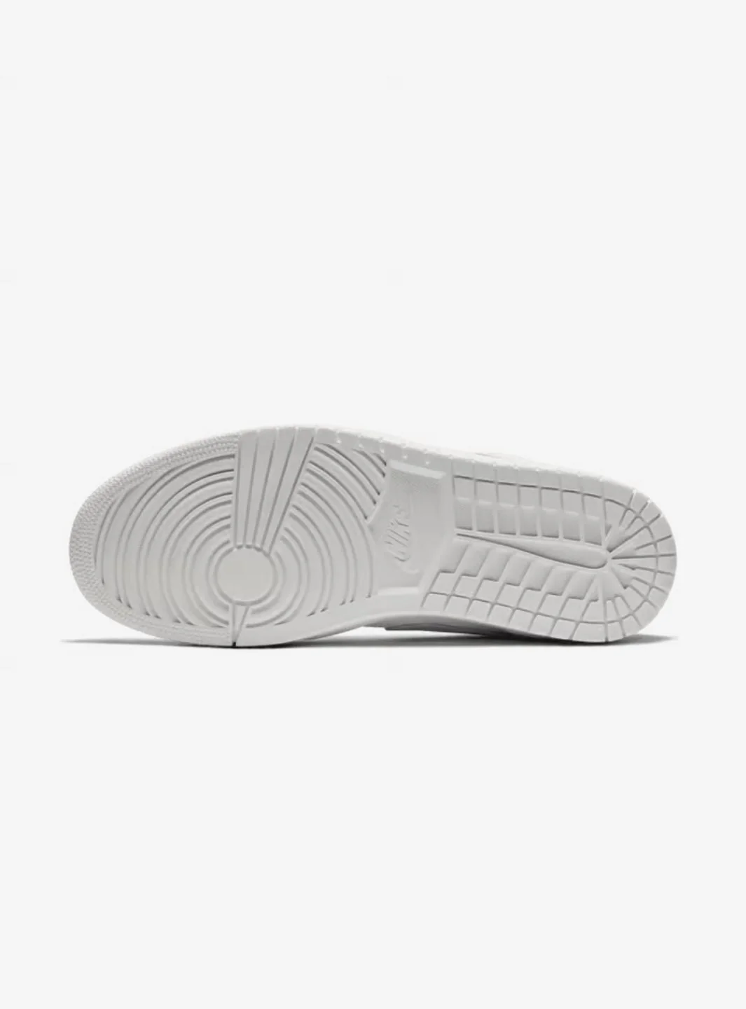 Air Jordan 1 Low Paris - Image 8
