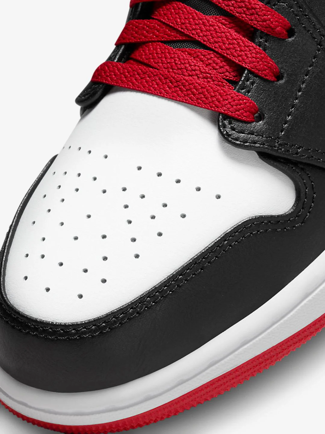 Air Jordan 1 Mid Gym Red Black Toe - Image 3