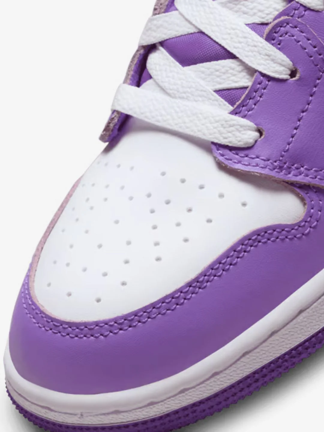 Air Jordan 1 Mid Purple Venom (GS) - Image 3