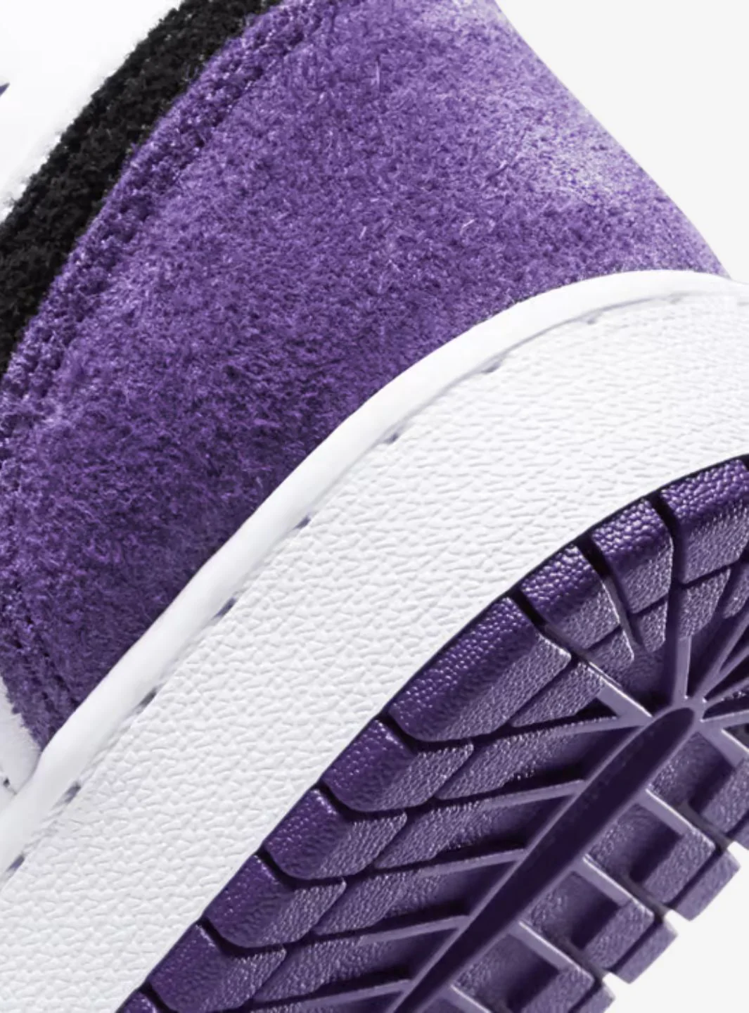Air Jordan 1 Mid SE Purple - Image 5