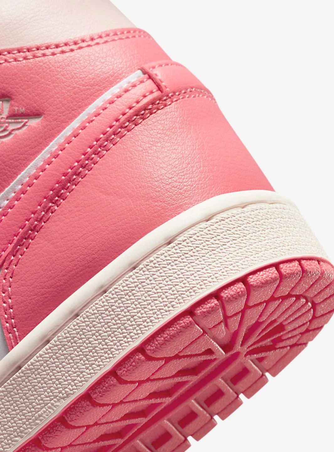 Air Jordan 1 Mid Strawberries & Cream - Image 5