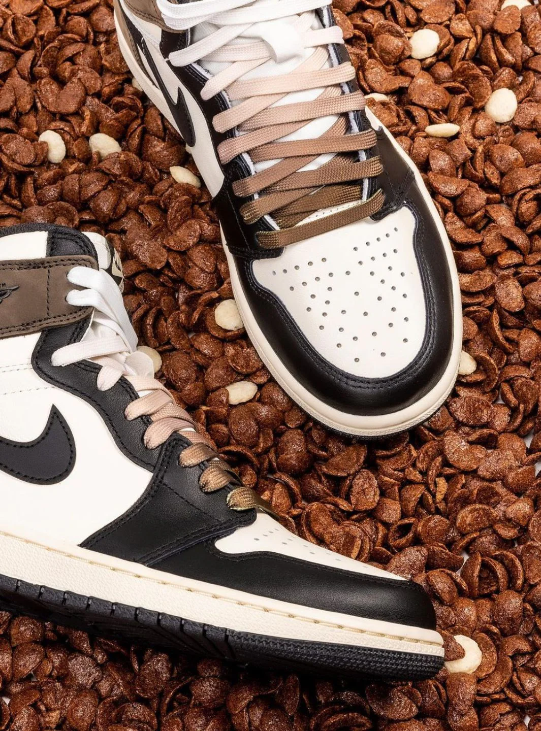 Air Jordan 1 Retro High Dark Mocha - Image 6