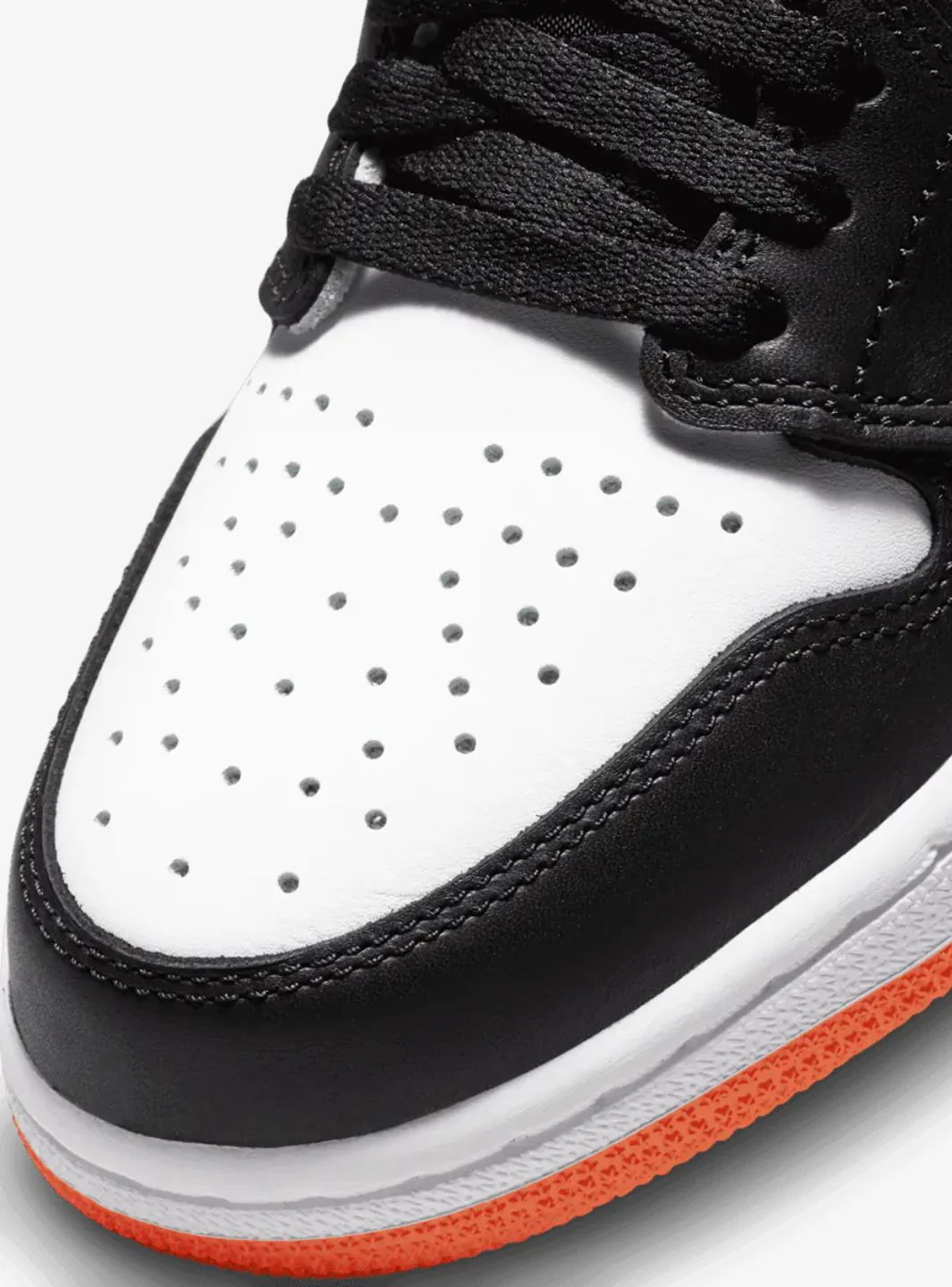 Air Jordan 1 Retro High Electro Orange - Image 3