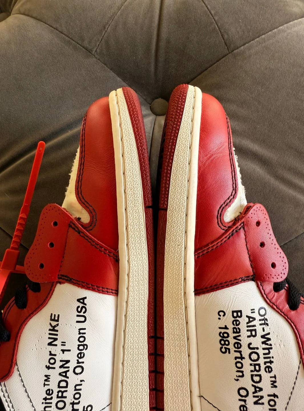 Air Jordan 1 Retro High Off-White Chicago - Usato 9.5/10 - Image 13