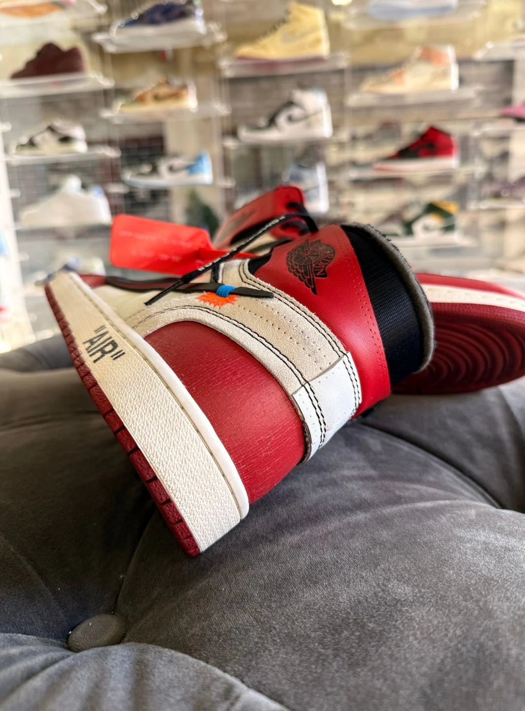 Air Jordan 1 Retro High Off-White Chicago - Usato 9.5/10 - Image 16