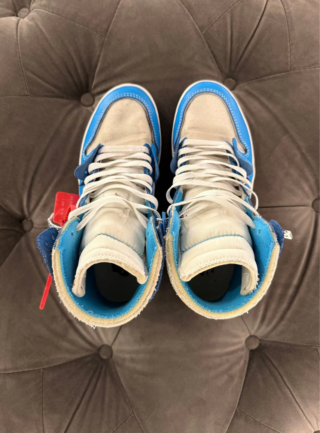 Air Jordan 1 Retro High Off-White University Blue - Usato 8.5/10 - Image 6