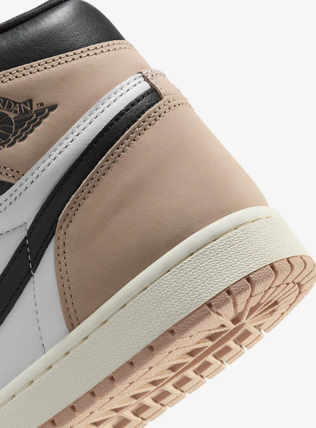Air Jordan 1 Retro High OG Latte - Image 5