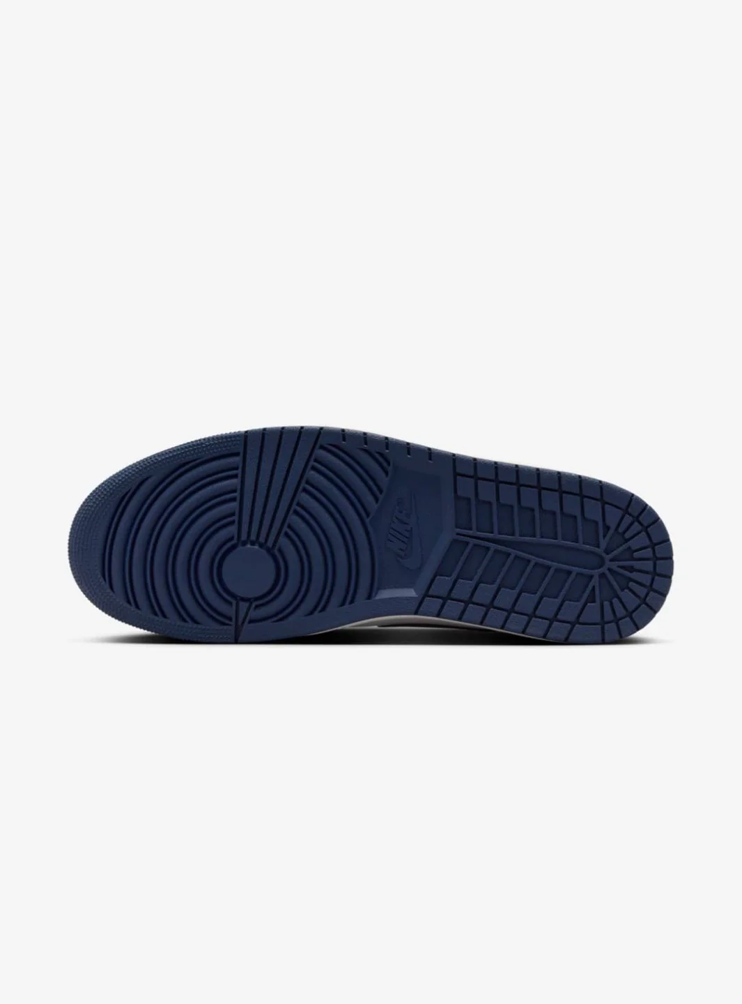 Air Jordan 1 Retro High OG Midnight Navy - Image 7