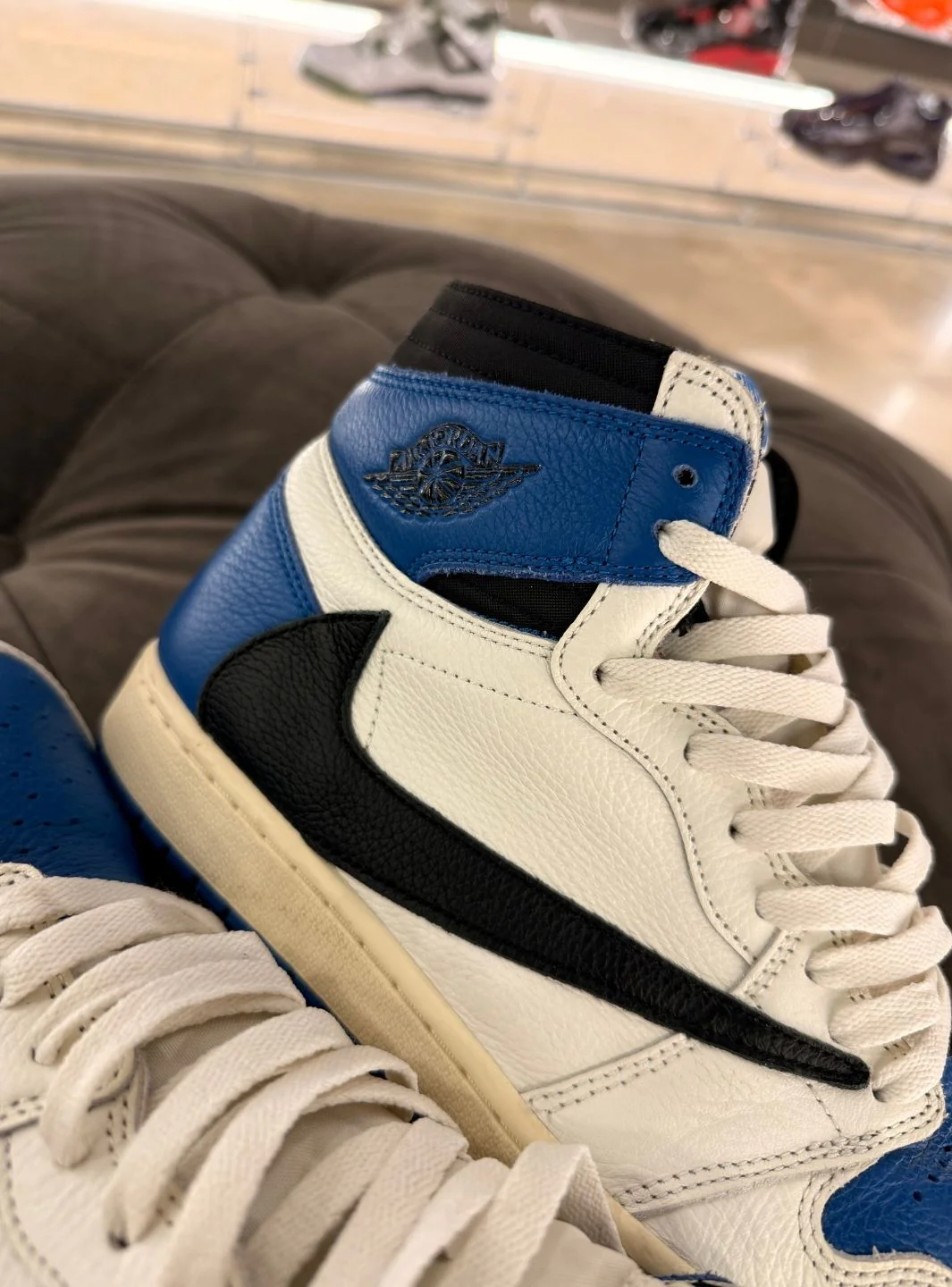 Air Jordan 1 Retro High OG SP Fragment x Travis Scott - Usato 9/10 - Image 12