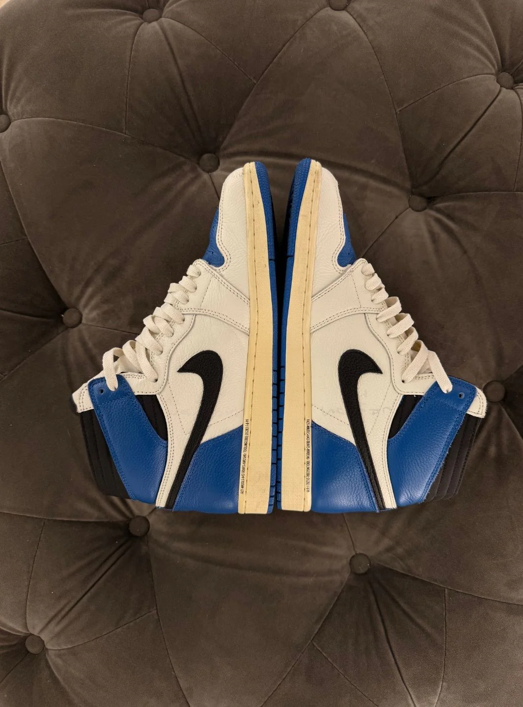 Air Jordan 1 Retro High OG SP Fragment x Travis Scott - Usato 9/10 - Image 5
