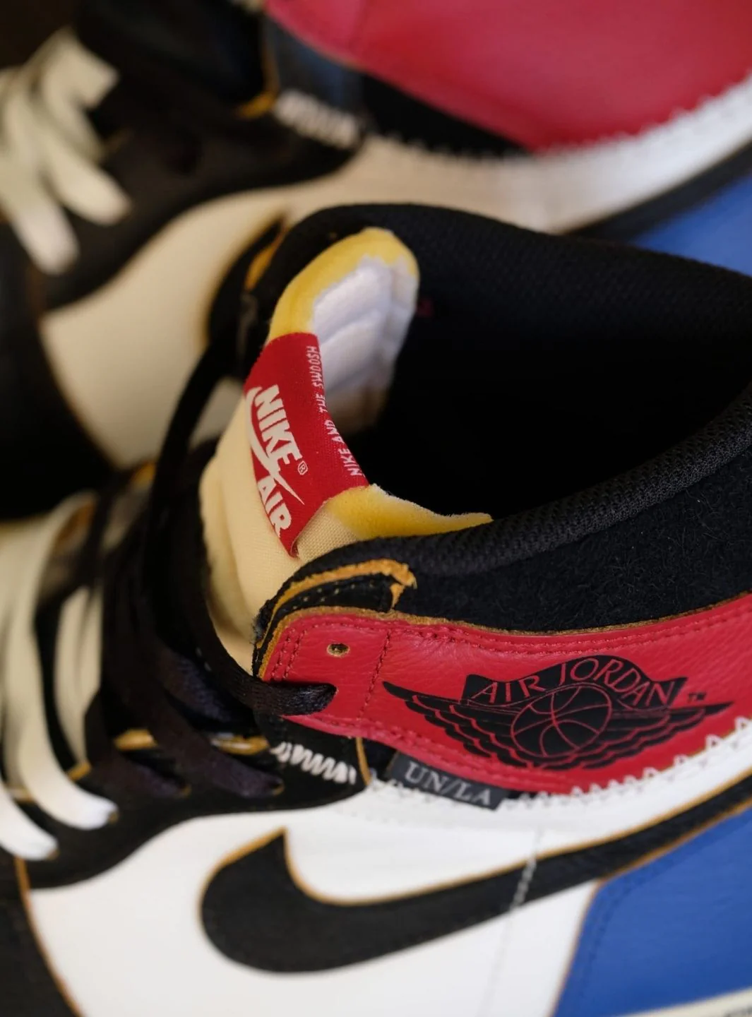 Air Jordan 1 Retro High OG SP Fragment x Union LA Varsity Red Sport Royal - Image 18