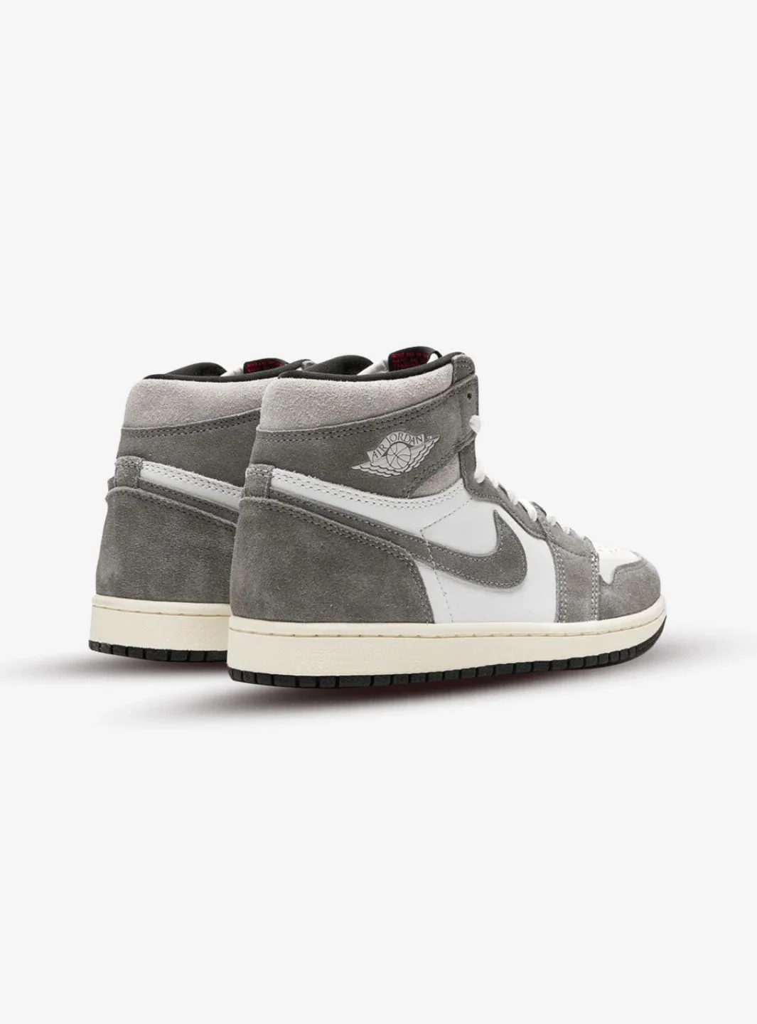 Air Jordan 1 Retro High OG Washed Black - Image 3