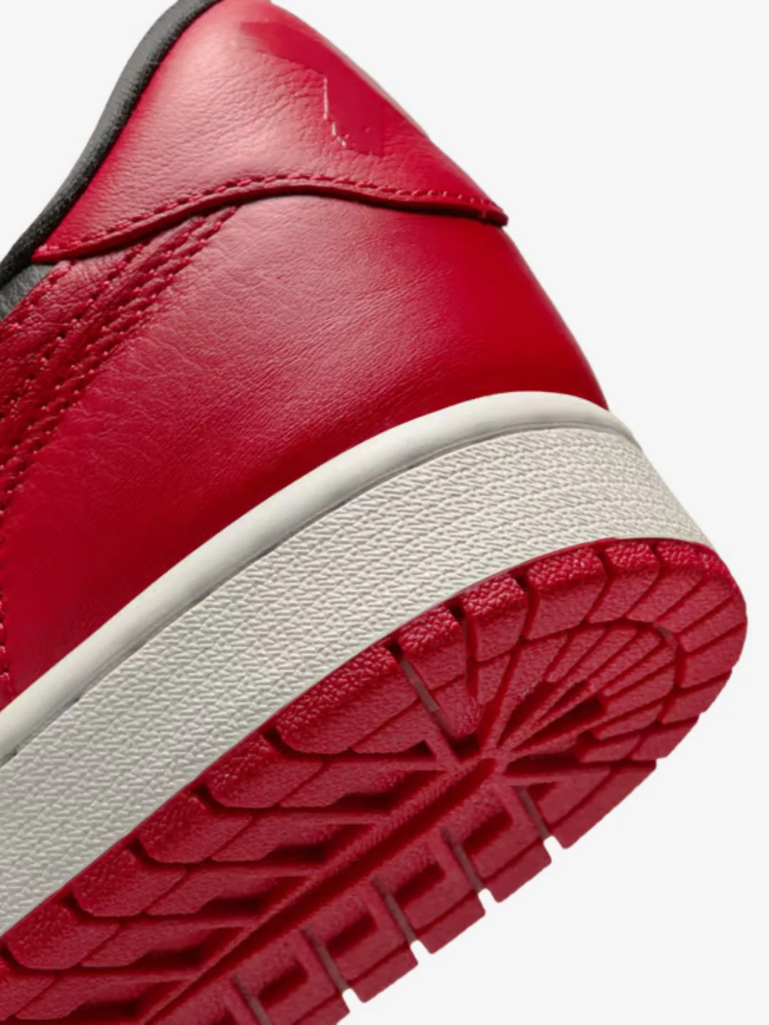 Air Jordan 1 Retro Low OG Banned - Image 5