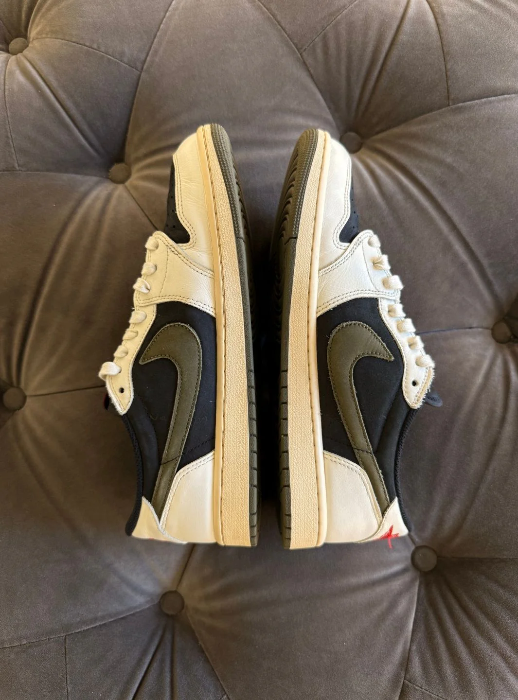 Air Jordan 1 Retro Low OG SP Travis Scott Olive - Usato 9/10 - Image 5
