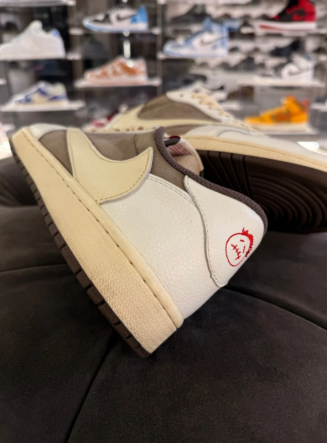 Air Jordan 1 Retro Low OG SP Travis Scott Reverse Mocha - Usato 9/10 - Image 10