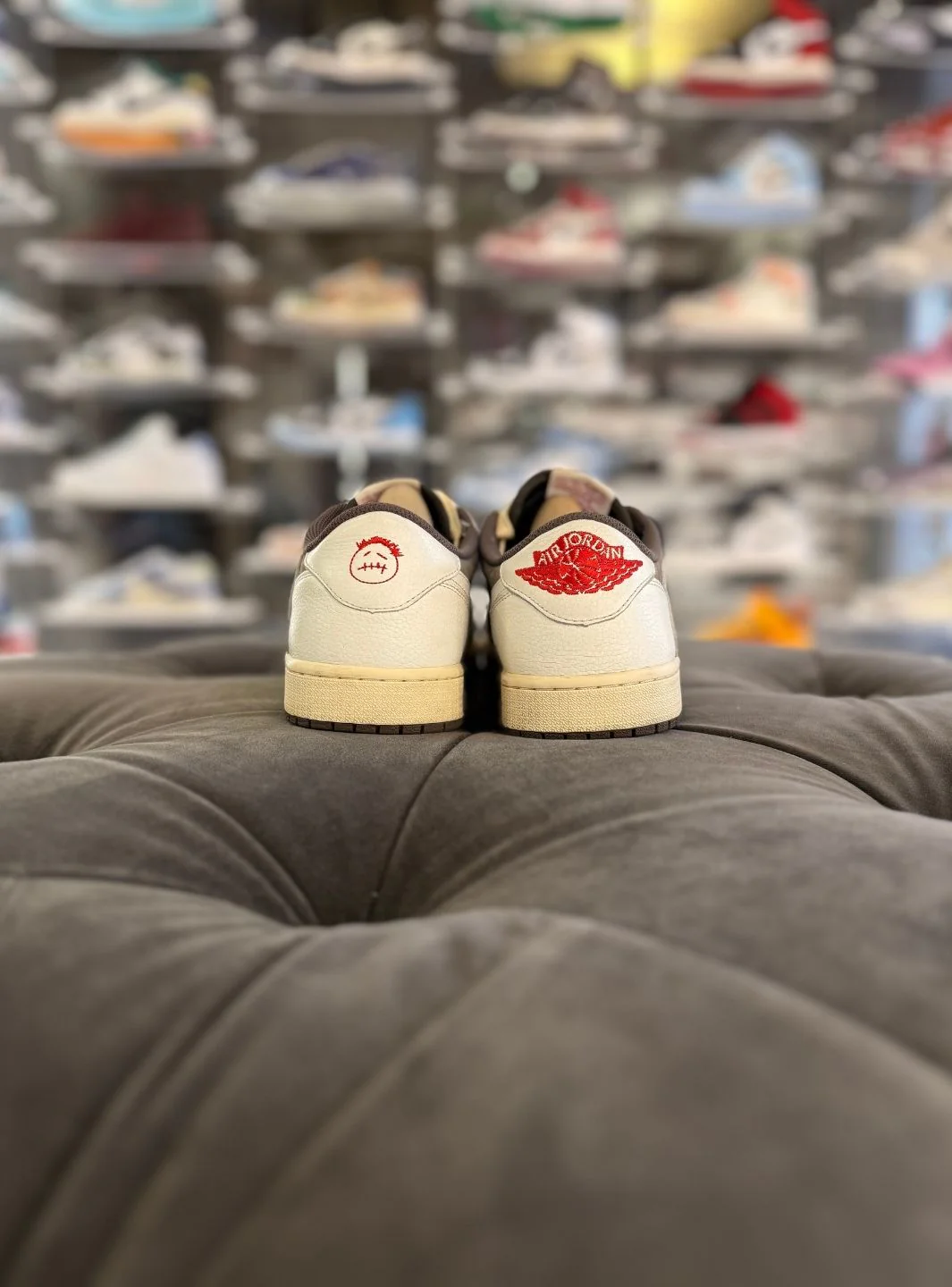 Air Jordan 1 Retro Low OG SP Travis Scott Reverse Mocha - Usato 9/10 - Image 4