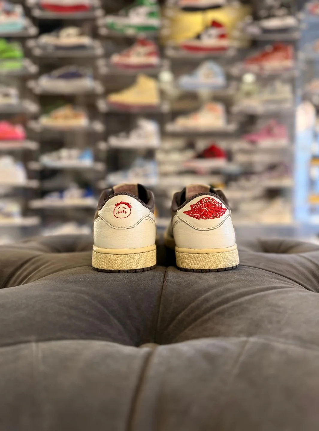 Air Jordan 1 Retro Low OG SP Travis Scott Reverse Mocha - Usato 8.5/10 - Image 4