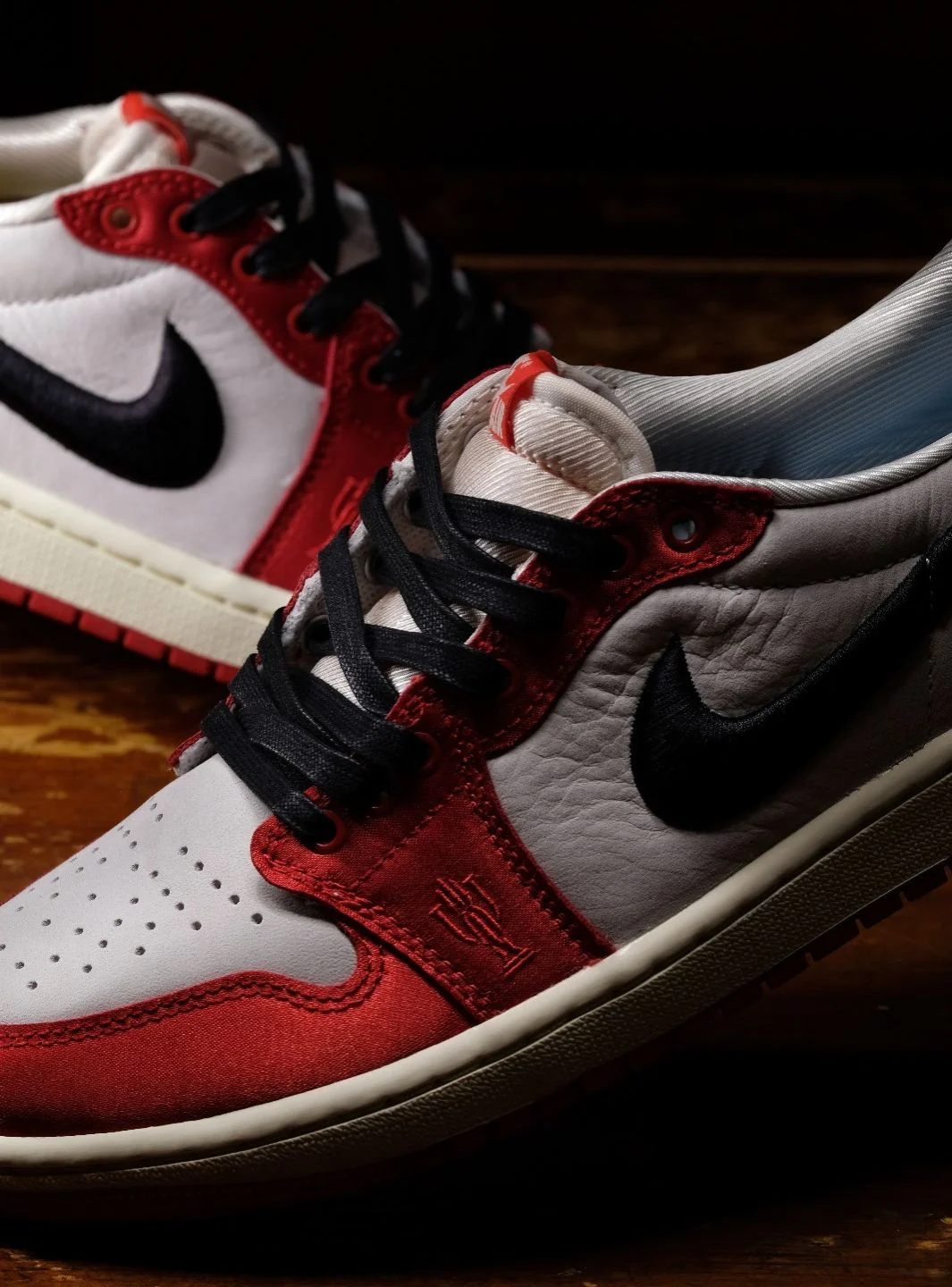 Air Jordan 1 Retro Low OG Trophy Room Away - Image 14