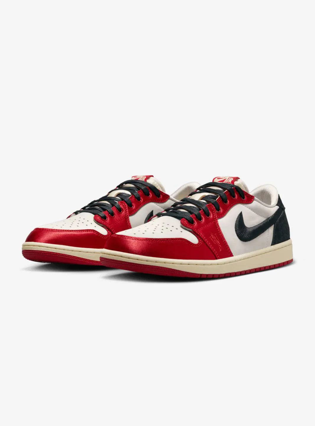 Air Jordan 1 Retro Low OG Trophy Room Away - Image 2