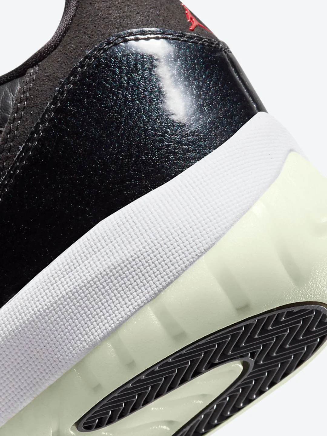 Air Jordan 11 Retro Low 72-10 - Image 5