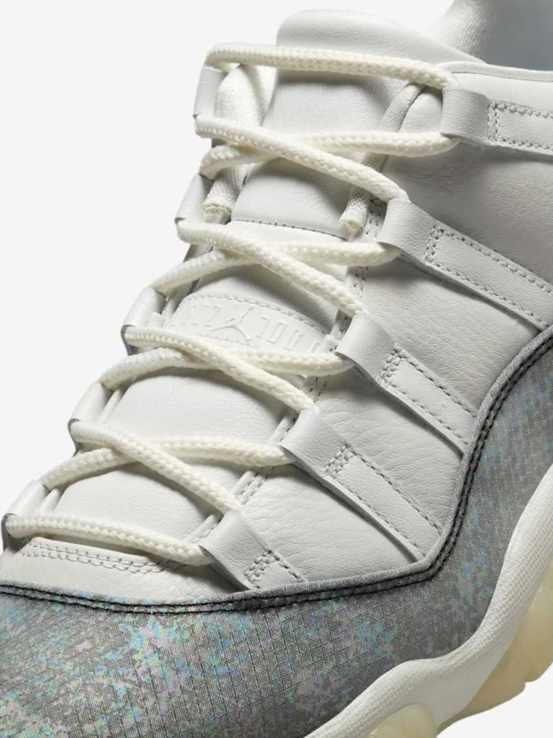 Air Jordan 11 Retro Low Year of the Snake - Image 3