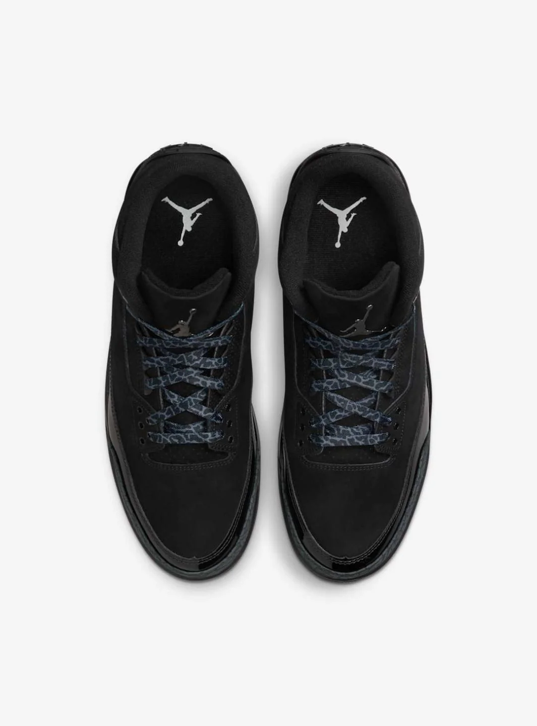 Air Jordan 3 Retro Black Cat (2025) - Image 4