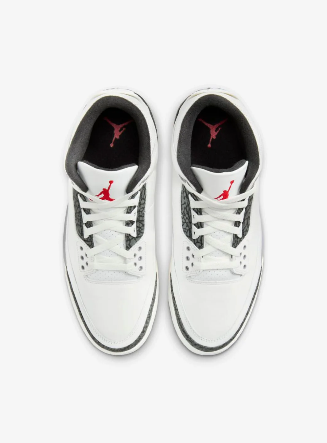 Air Jordan 3 Retro Cement Grey - Image 5