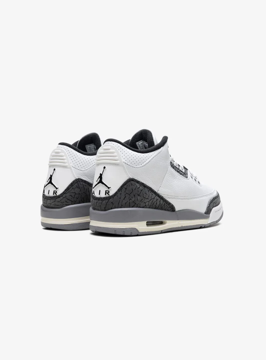 Air Jordan 3 Retro Cement Grey (GS) - Image 3