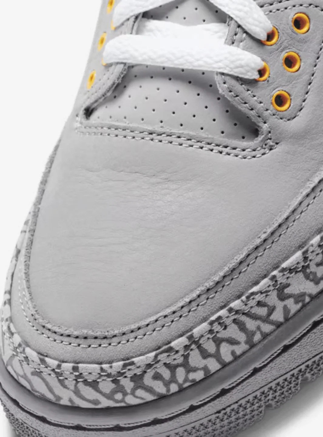 Air Jordan 3 Retro Cool Grey (2021) - Image 3