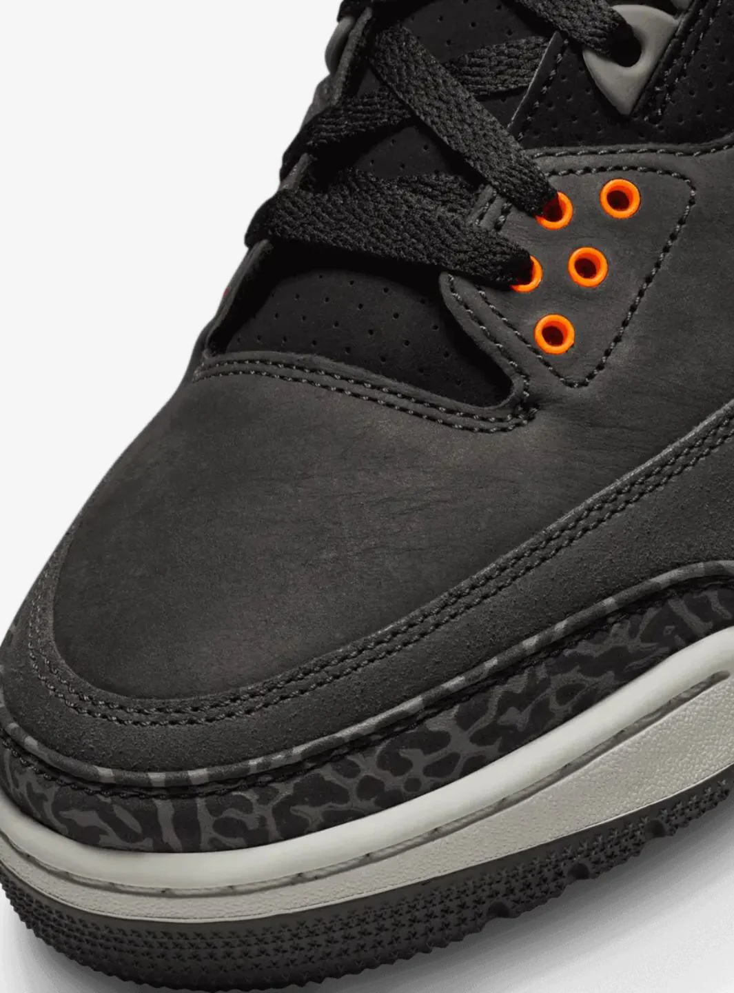 Air Jordan 3 Retro Fear Pack (2023) - Image 3
