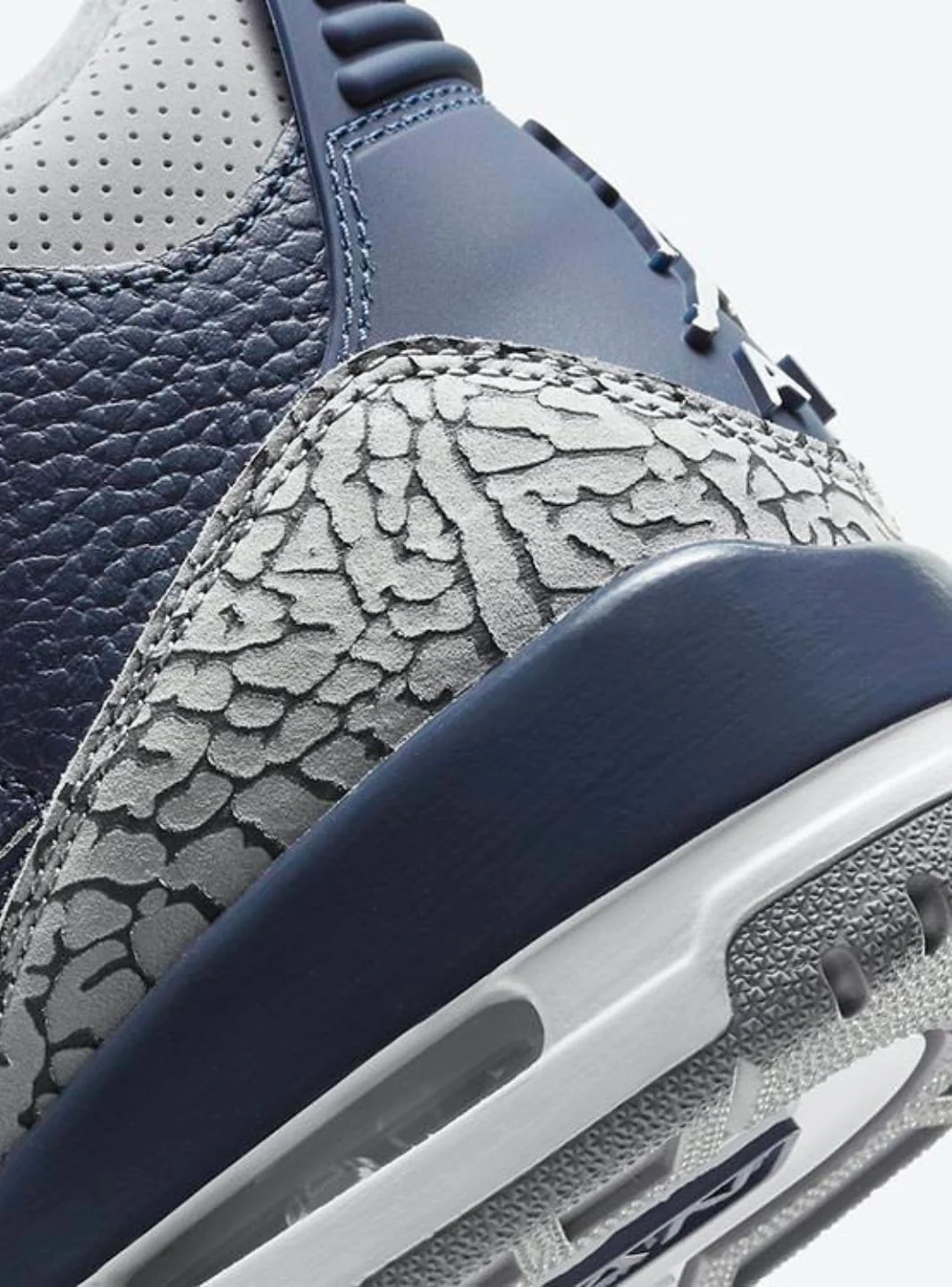 Air Jordan 3 Retro Georgetown (2021) - Image 5