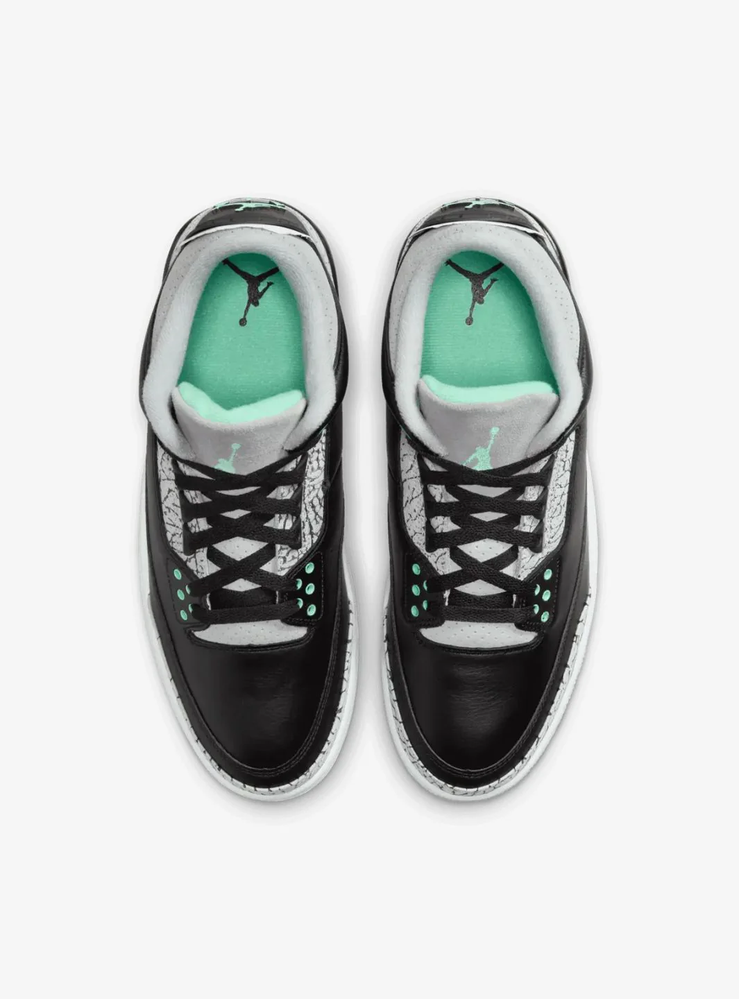 Air Jordan 3 Retro Green Glow - Image 3