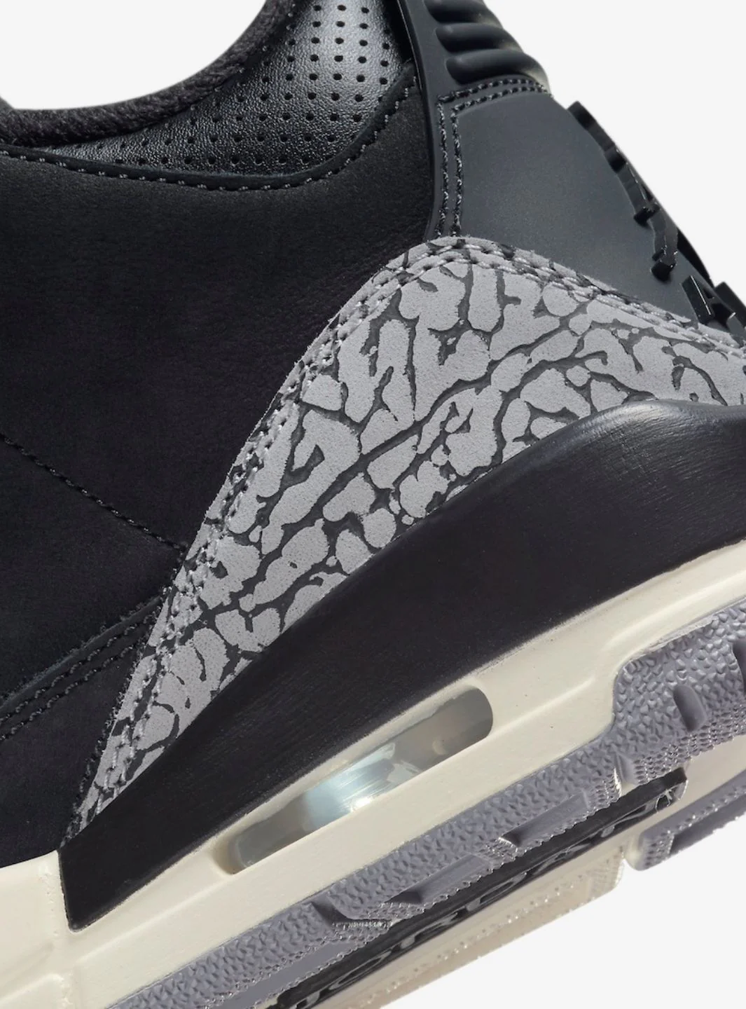 Air Jordan 3 Retro Off Noir - Image 6