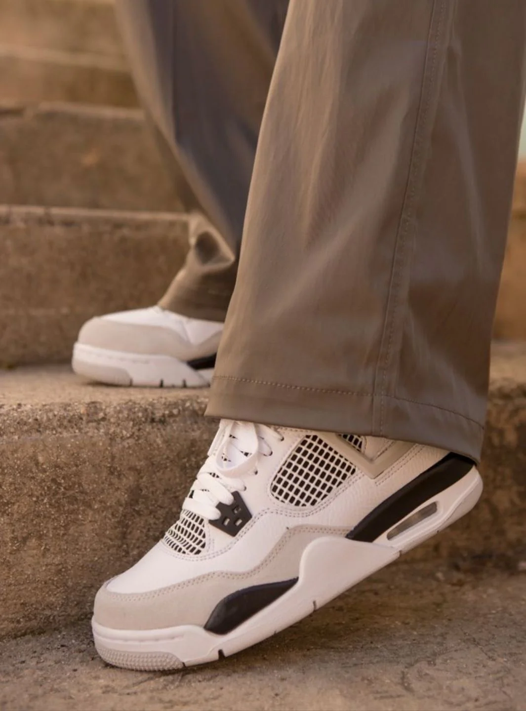 Air Jordan 4 Military Black - Image 13