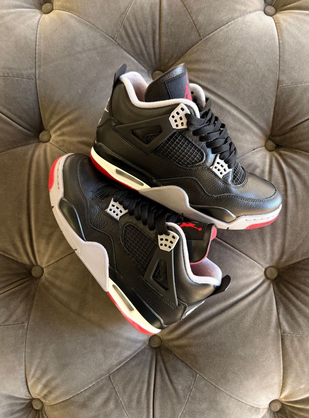 Air Jordan 4 Retro Bred Reimagined - Usato 9.5/10 - Image 2