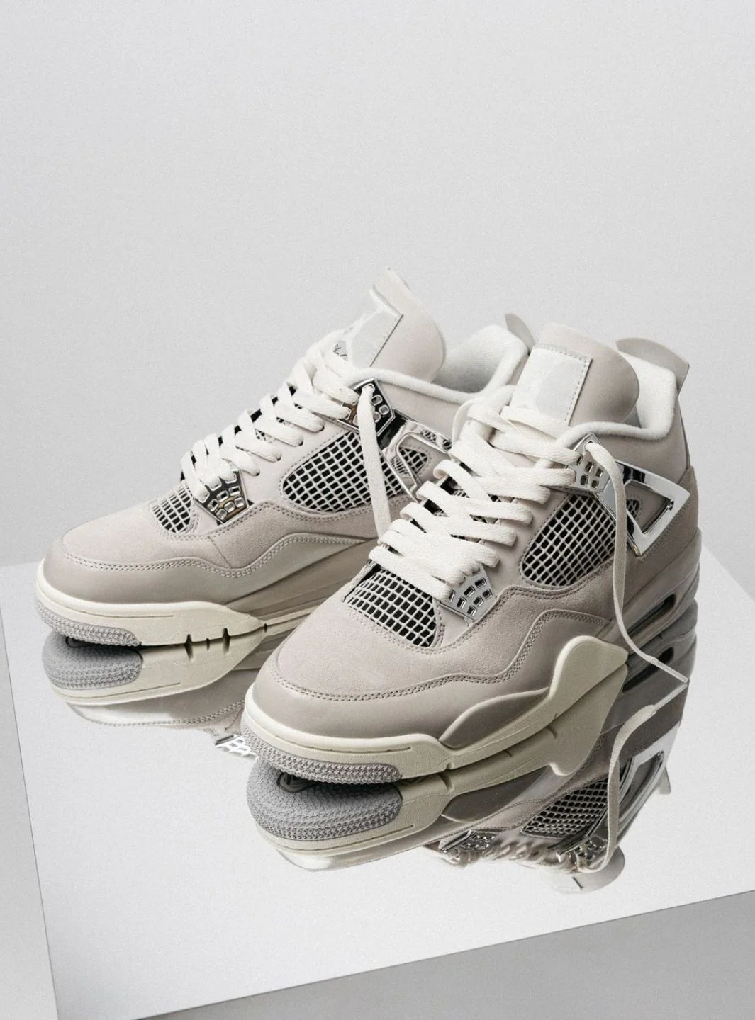 Air Jordan 4 Retro Frozen Moments - Image 7