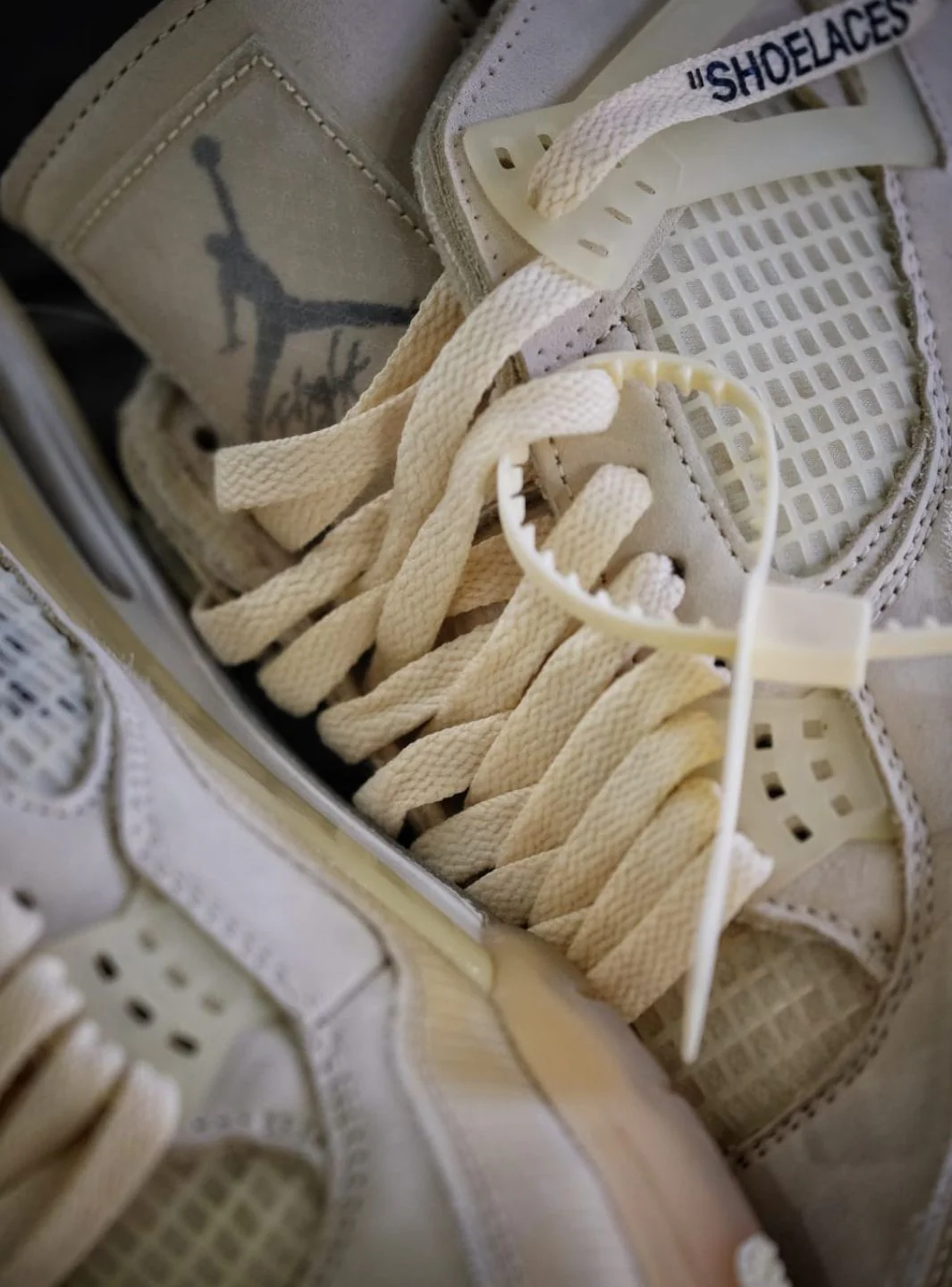 Air Jordan 4 Retro Off-White Sail - Image 13