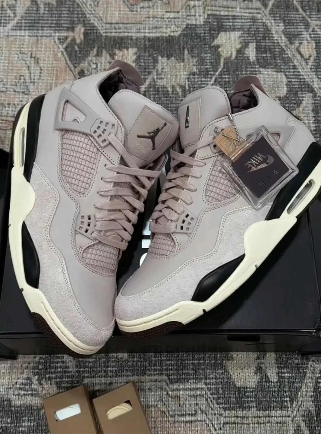 Air Jordan 4 Retro OG SP A Ma Maniére While You Were Sleeping - Image 5