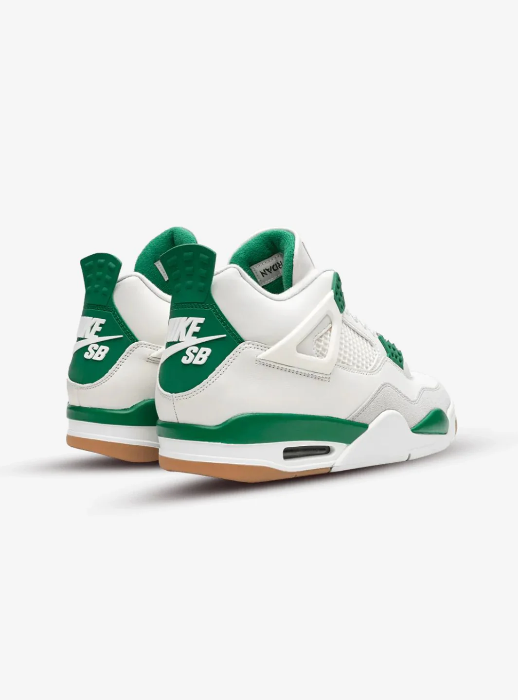 Air Jordan 4 Retro SB Pine Green - Image 3