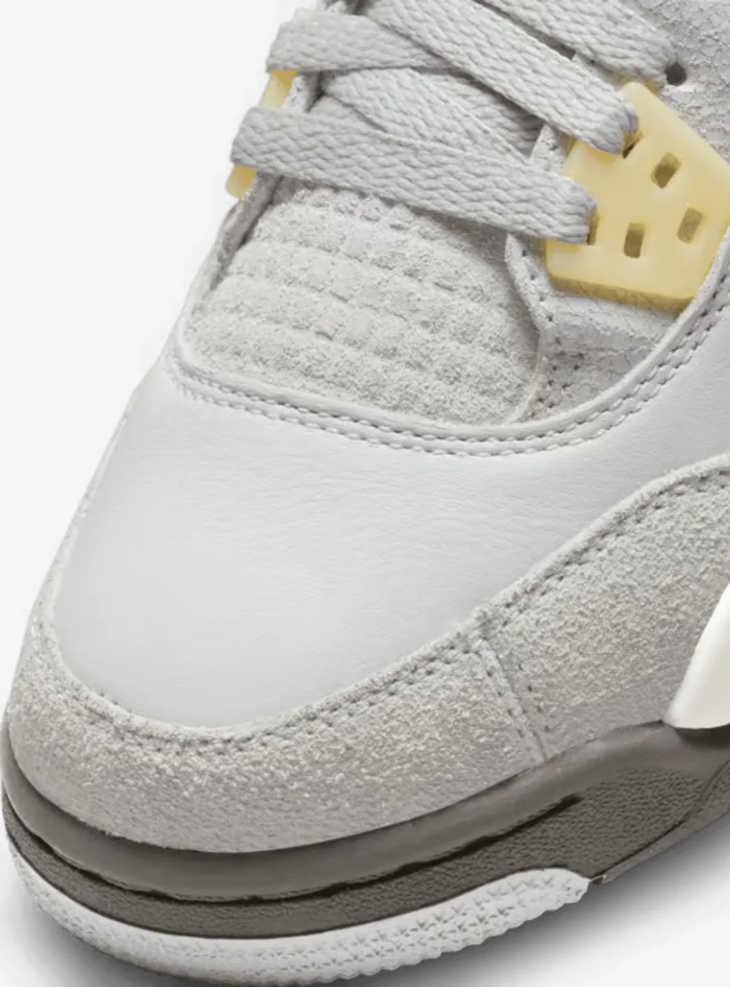 Air Jordan 4 Retro SE Craft Photon Dust (GS) - Image 4