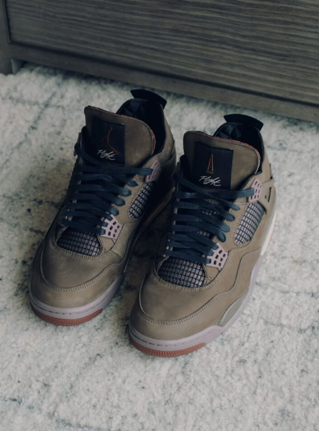 Air Jordan 4 Retro SP A Ma Maniére Dark Mocha - Image 14