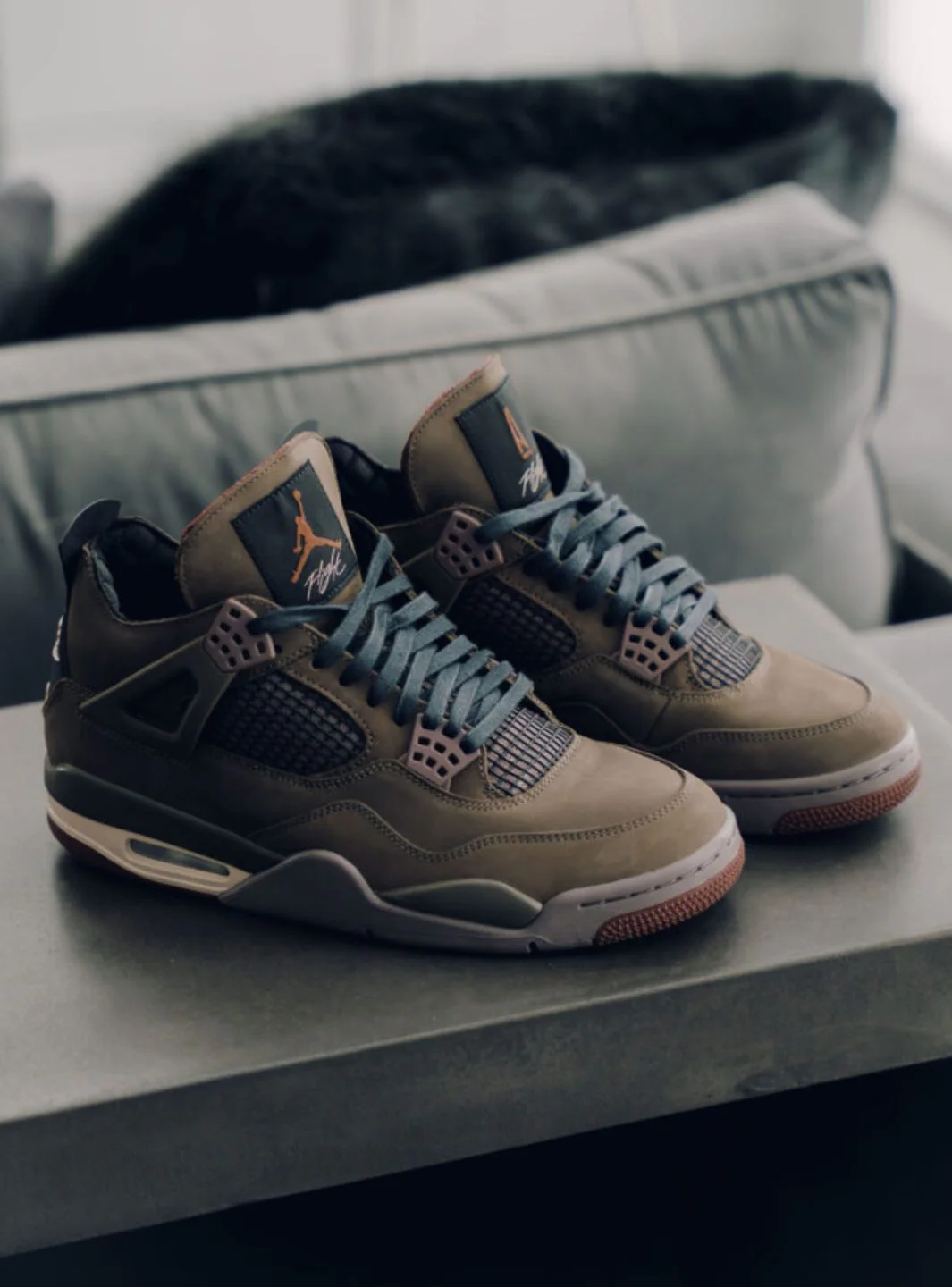 Air Jordan 4 Retro SP A Ma Maniére Dark Mocha - Image 17