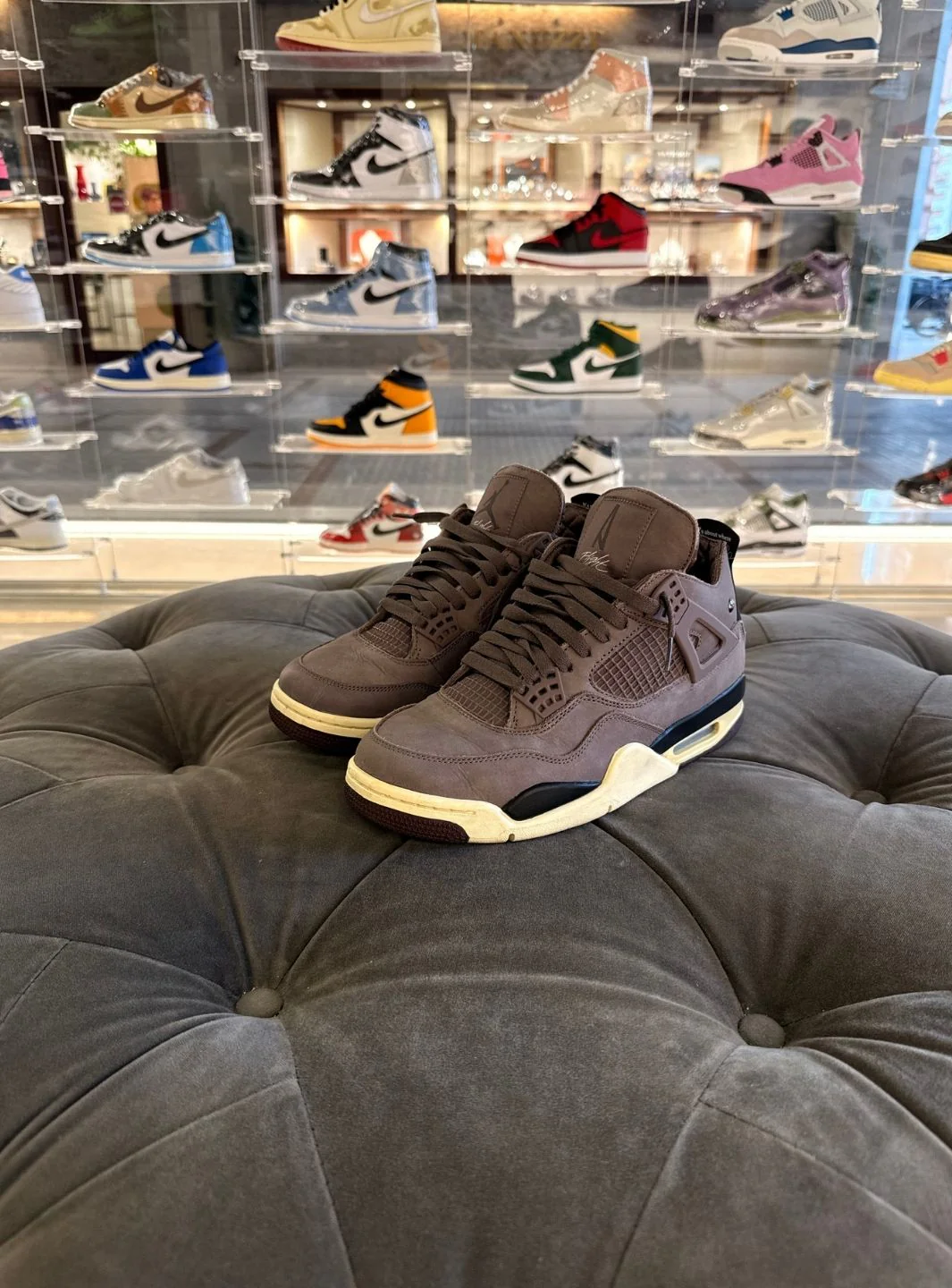 Air Jordan 4 Retro SP A Ma Maniére Violet Ore - Usato 9.5/10 - Image 3