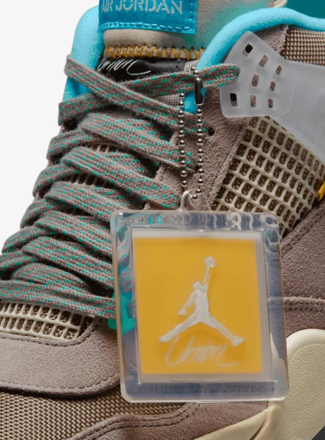 Air Jordan 4 Retro Union Taupe Haze - Image 9