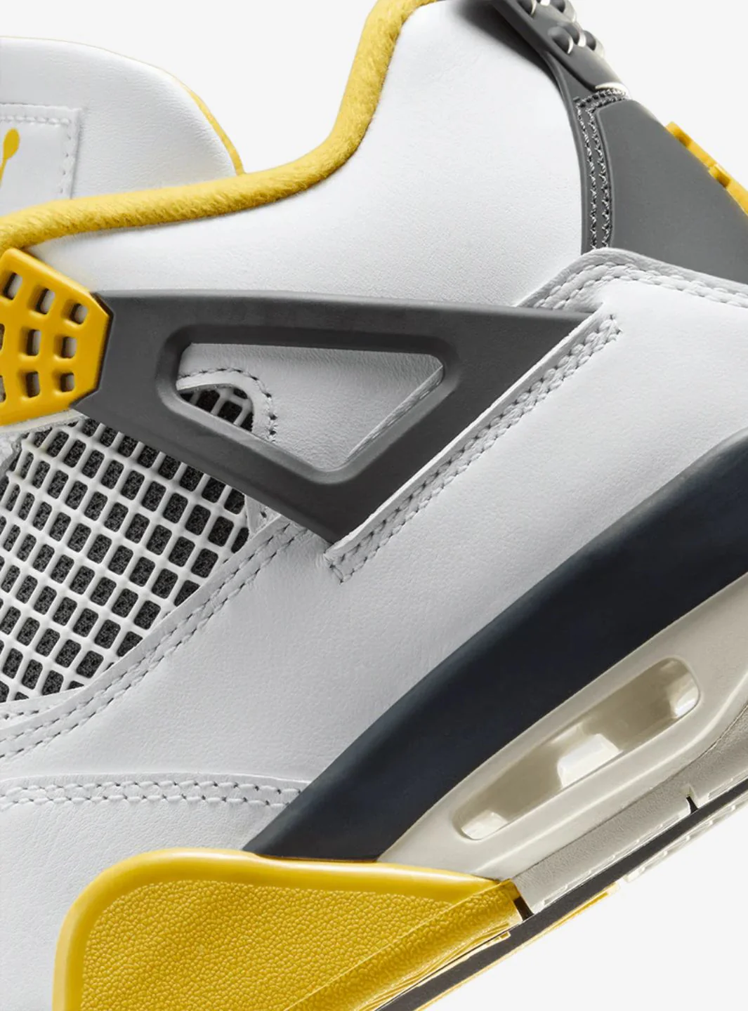 Air Jordan 4 Retro Vivid Sulfur - Image 5