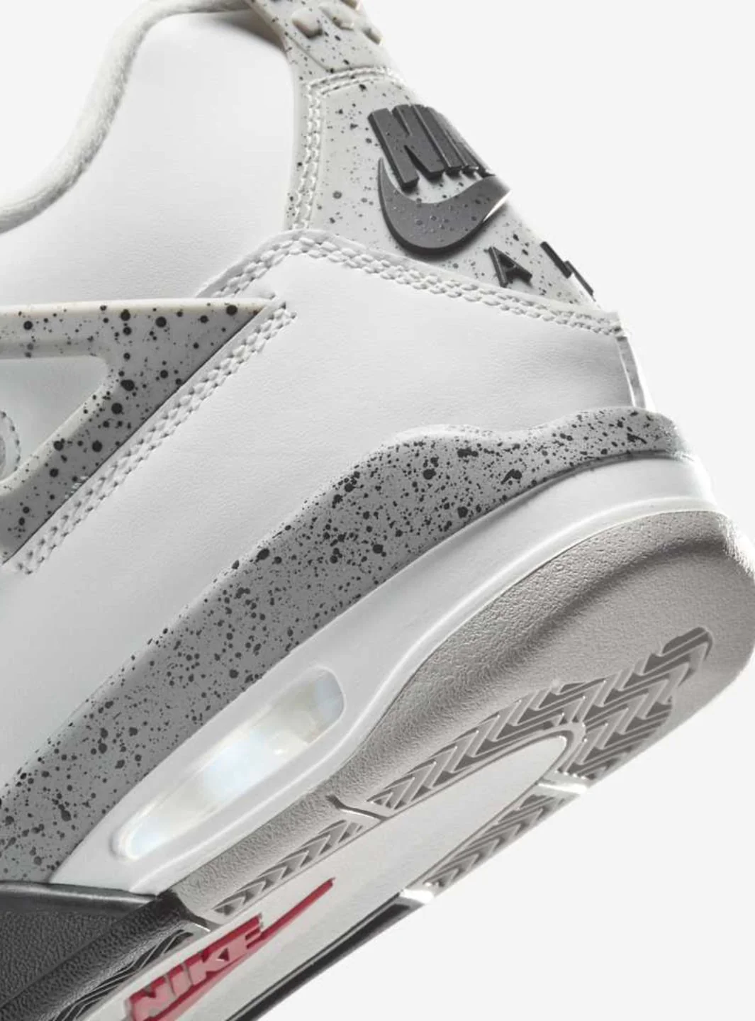 Air Jordan 4 Retro White Cement (2025) - Image 5
