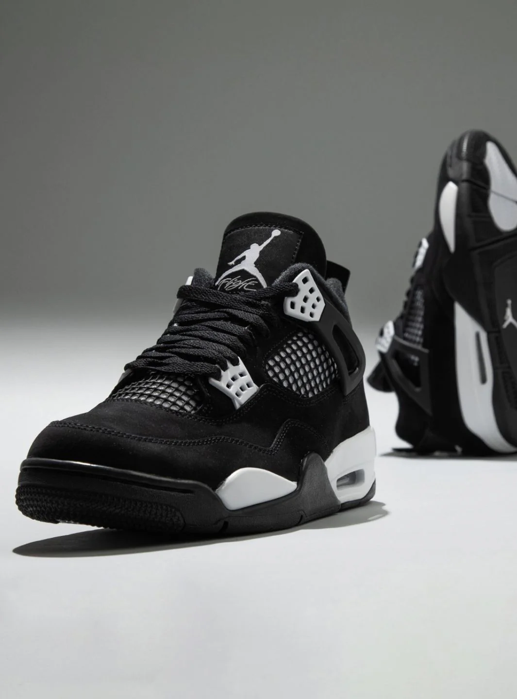 Air Jordan 4 Retro White Thunder - Image 8